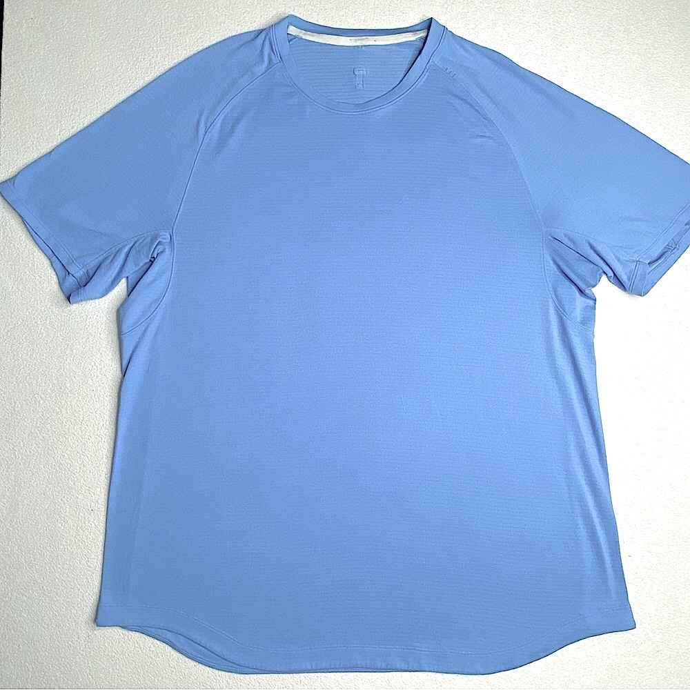 Lululemon License To Train 'Better Each Day' SS T-Shirt Size (XXL) Like NEW - Picture 3 of 10